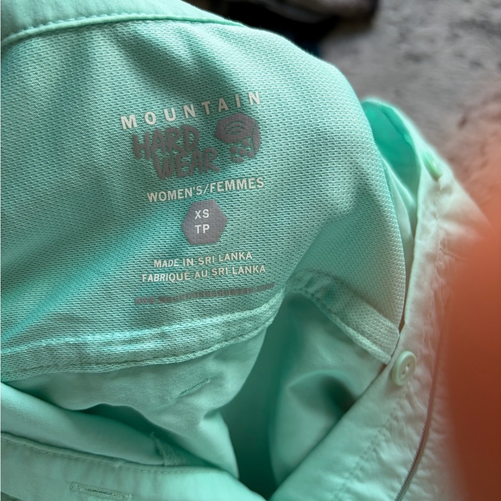 Mountain Hardwear Kids Long-Sleeve Shirt in Aqua - Picture 2 of 2